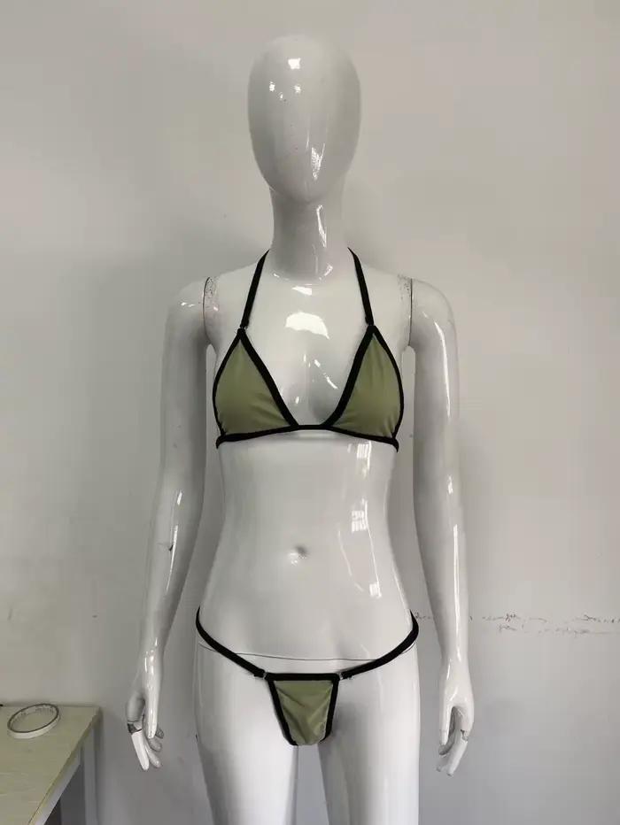 Ensemble bikini deux pièces style trois points dos nu et col halter, simple, tendance et sexy, style