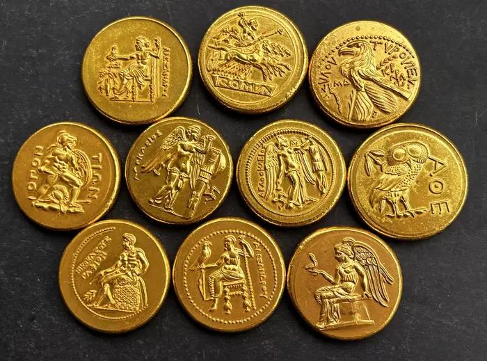Pièces de monnaie romaines anciennes en or, pièces de monnaie romaines faites à la main double face,
