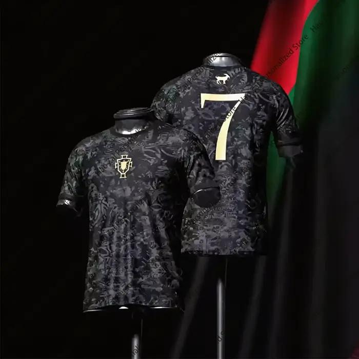 Maillot/T-shirt Commémoratif Cristiano Ronaldo 2026 – Portugal – Hauts de sport et décontractés pour