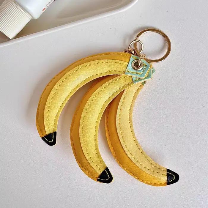 Porte-clés en cuir PU pour femmes, mignon, banane, pêche, breloques, fruits, pendentifs de sac, étan