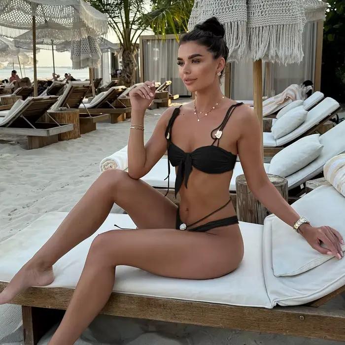 Maillot de bain sexy noir uni