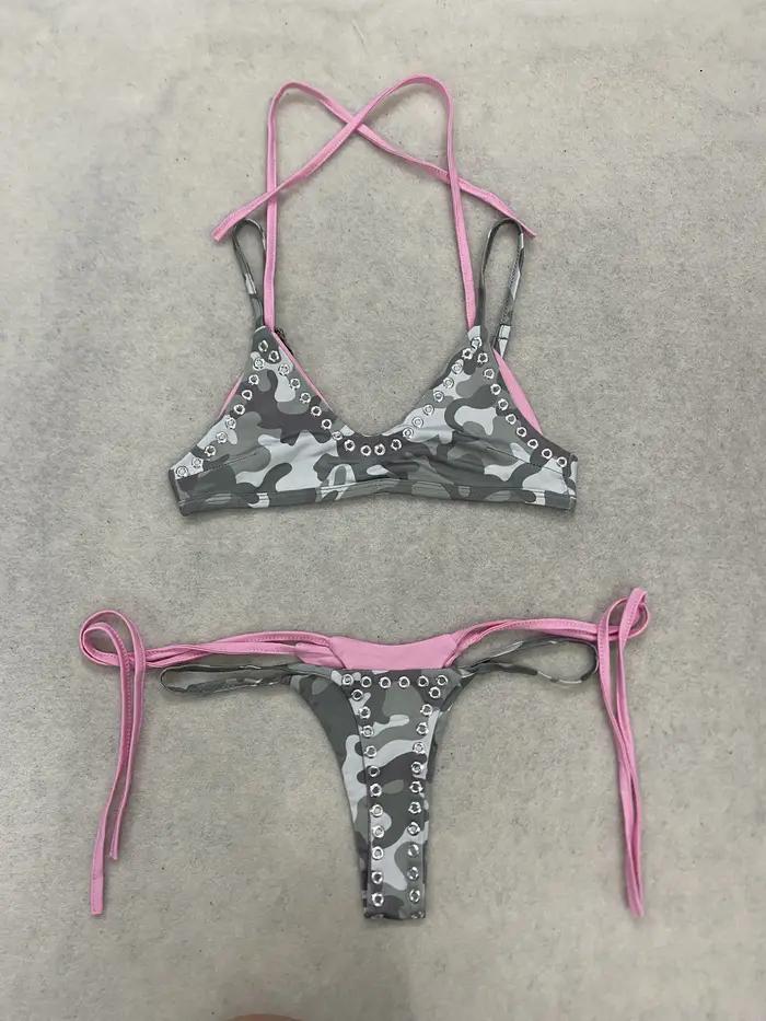 Ensemble bikini rose camouflage pour femme 2026