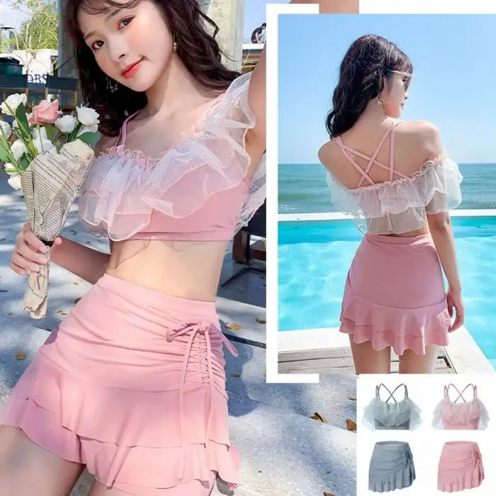 Maillot de bain deux pièces coupe ajustée avec jupe évasée