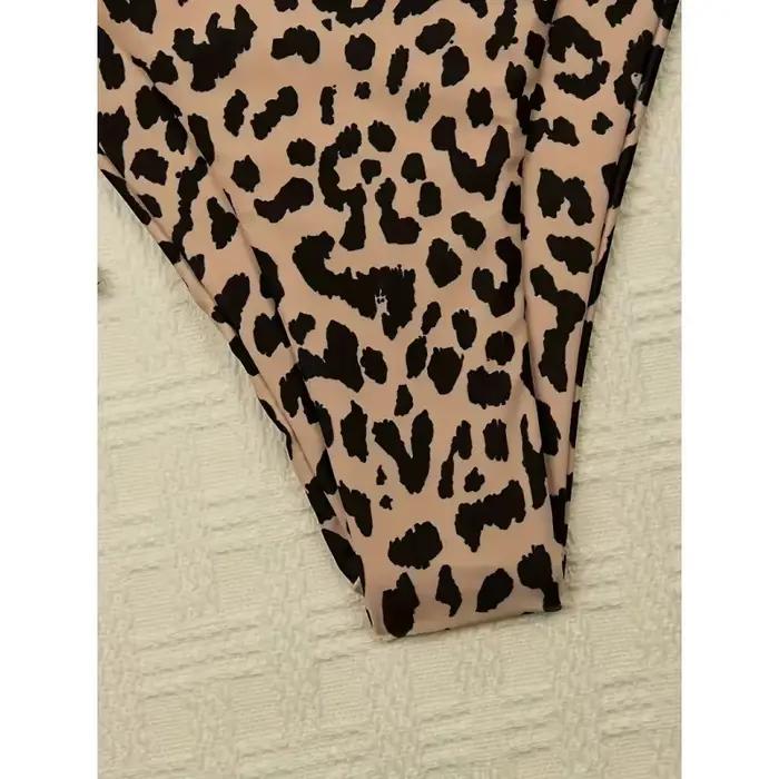 Nouveau Maillot de Bain Bikini Femme 2025 Imprimé Léopard Sexy Confortable Séchage Rapide Col Halter Tissu Polyester