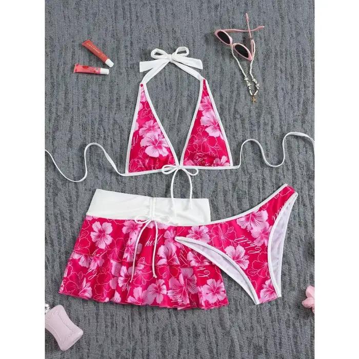 Ensemble Bikini floral trois pièces pour femmes élégant avec jupe cover-up et maillot de bain pour plage vacances et fêtes à la piscine