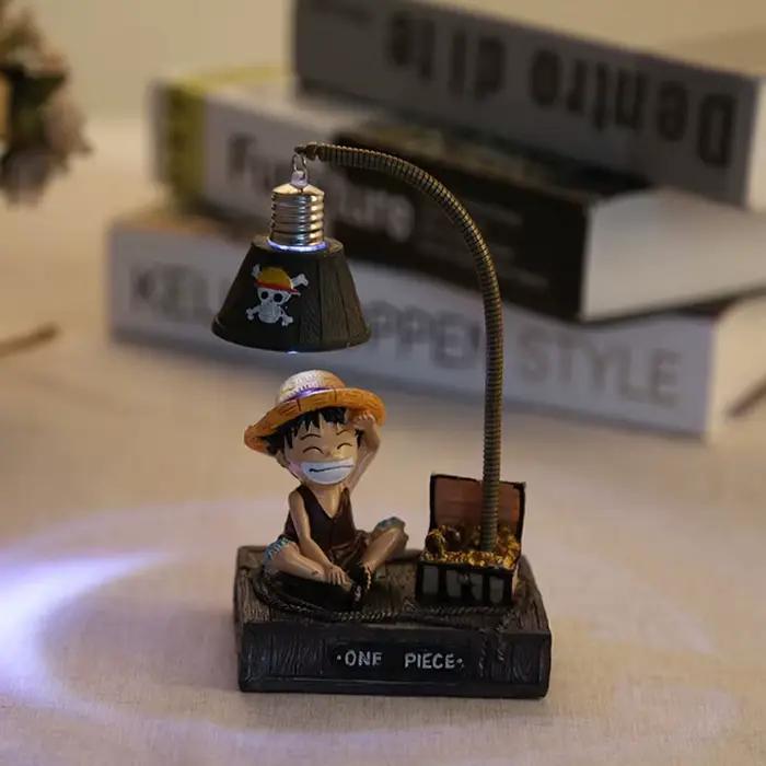 Figurines d'anime One Piece Luffy Chopper avec lampe de nuit, décoration d'intérieur, ornement Kawaii, breloque de collection, cadeau pour les fans, jouets