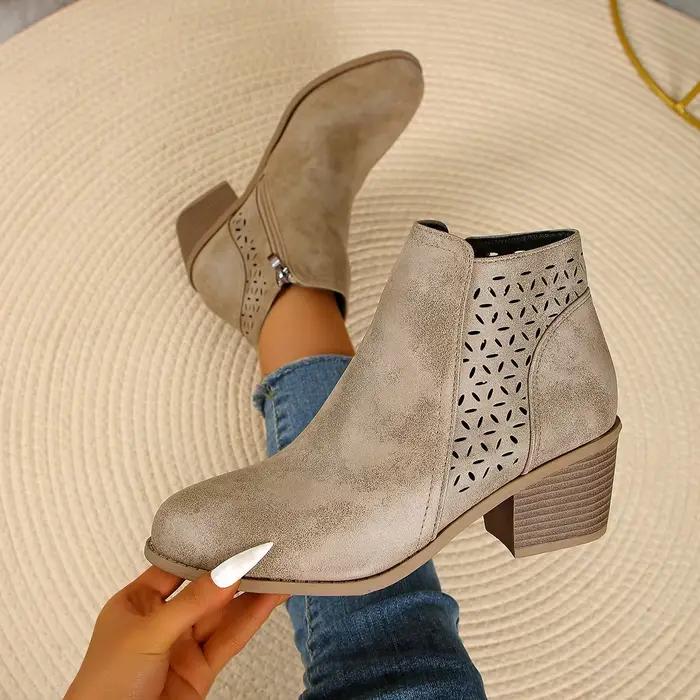Femmes bottines 2025 nouvelle grande taille mode bottes bout pointu talon carré femmes chaussures automne hiver côté fermeture éclair dames chaussures