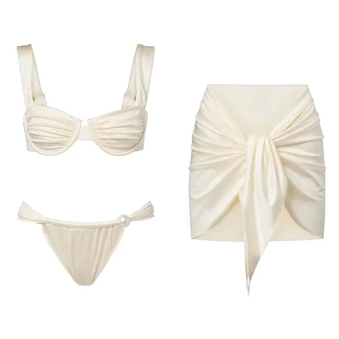 Maillot de bain bikini à armatures avec jupe