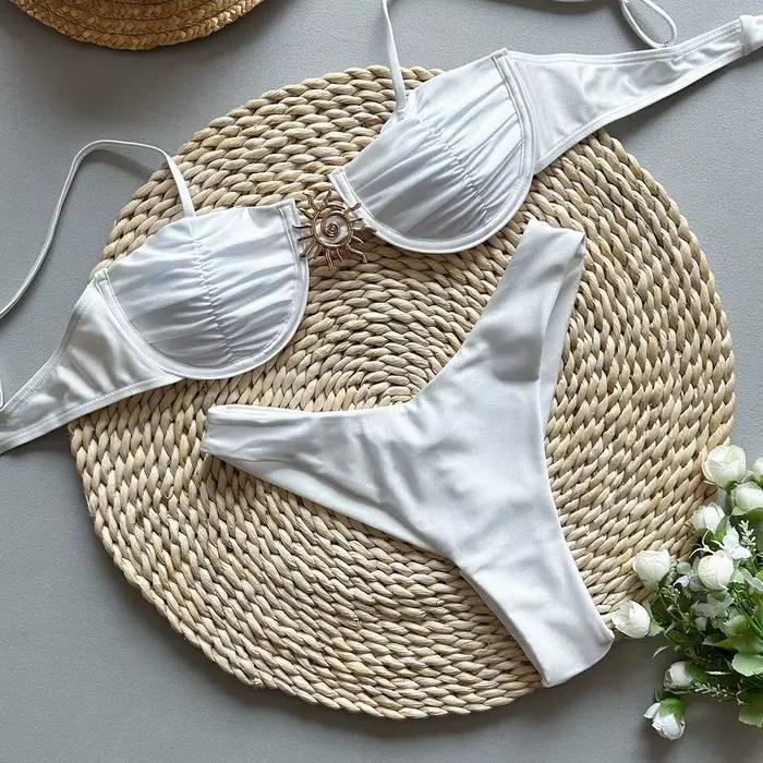 Ensemble de bikini sexy en métal orné