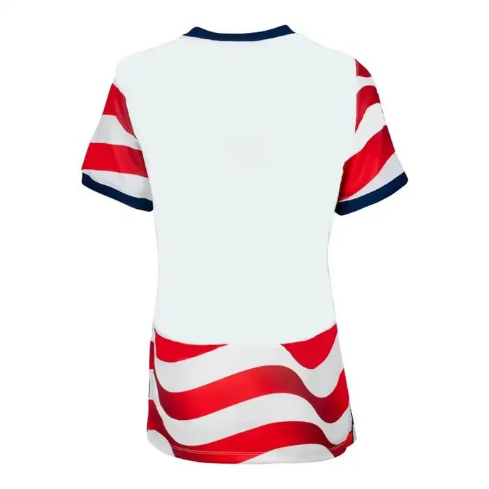 Maillot de football USA 2026 édition fan domicile, respirant et à séchage rapide, disponible en tailles adulte et enfant.