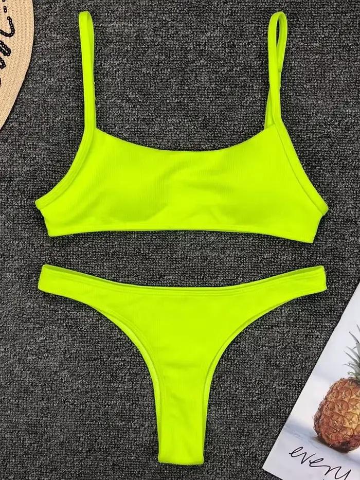 Maillot de bain deux pièces jaune fluo