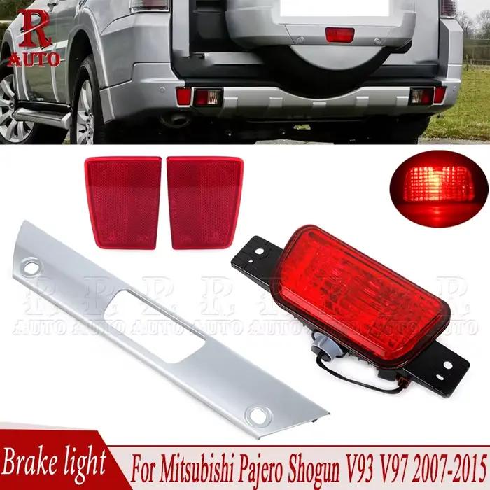 R-Auto feu stop pare-chocs arrière pneu de secours feu arrière couverture pour Mitsubishi Pajero Shogun 2007 2008 2009 2010-2015 8337A068