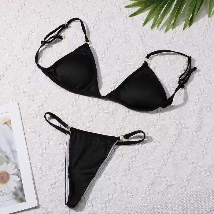 Maillot de bain deux pièces fendu