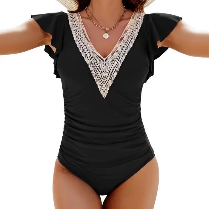 Maillot de bain une pièce en dentelle plongeante