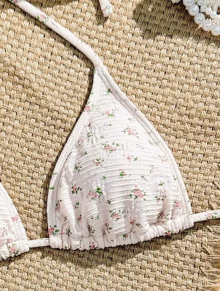 Nouveau tissu spécial femmes Sexy maillot de bain avec sensation haut de gamme blanc/abricot Floral suspendu cou à lacets brésilien Bikini ensemble 2025
