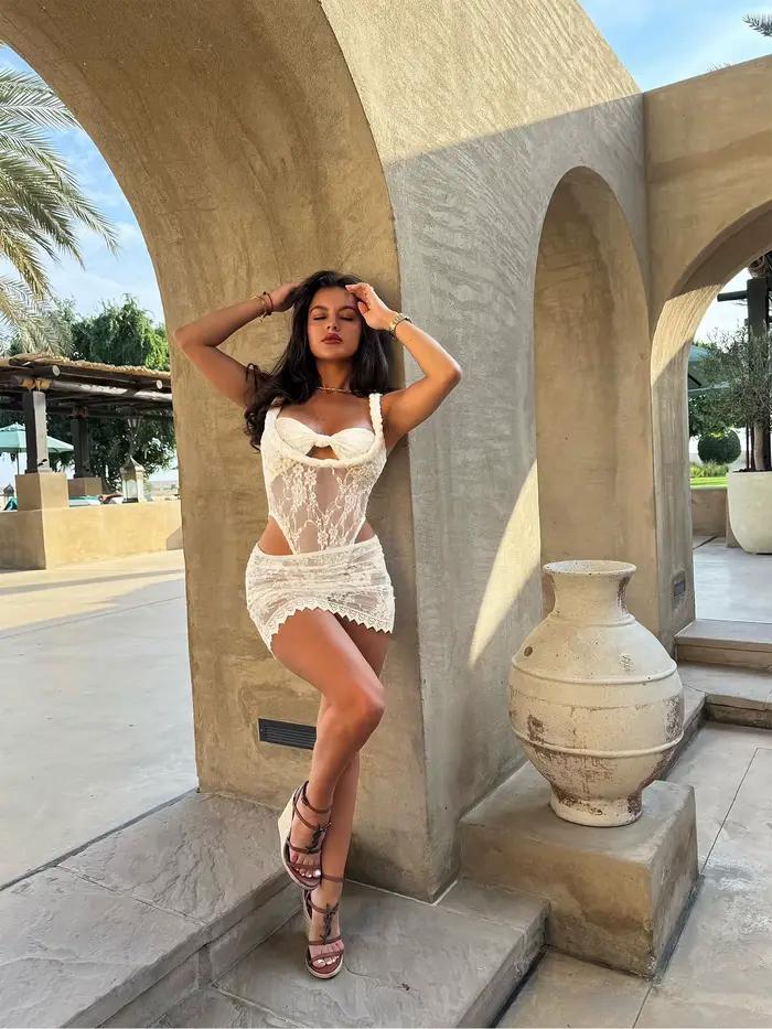 Boucle épaule dénudée Bikini avec jupe femmes maillot de bain 2025 tendance Biquini maillots