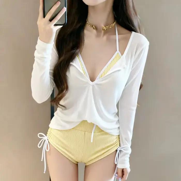 Bikini amincissant à rayures