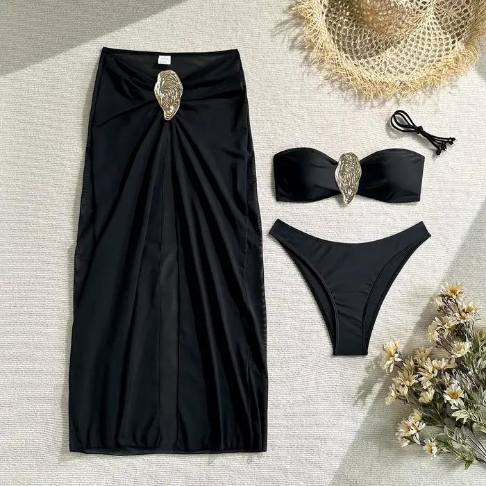 Maillot de bain trois pièces avec boucle en métal