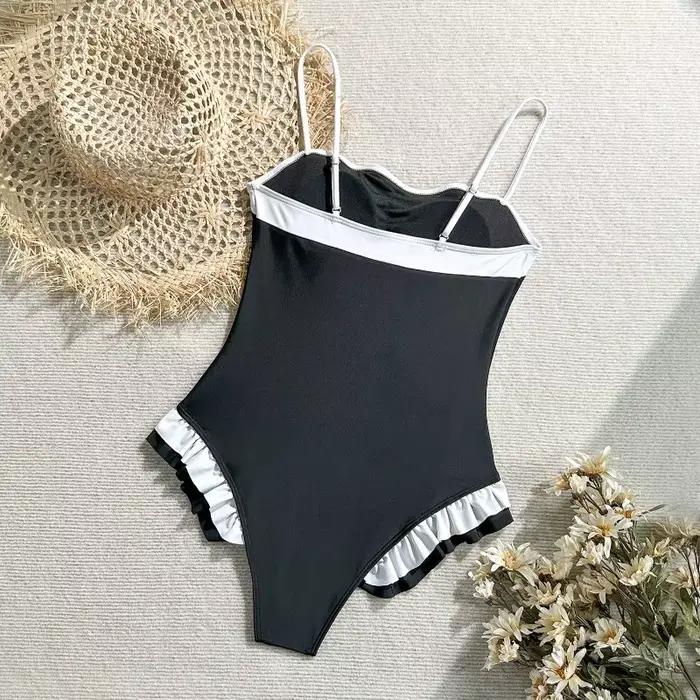 Maillot de bain une pièce pour femmes