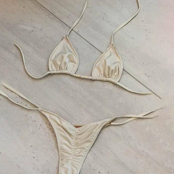 Micro Bikini 2026 Nouveaux Maillots de Bain Femme Sexy Brésilien Biquini Brillant Uni Tenue de Plage Push Up Maillot de Bain Féminin