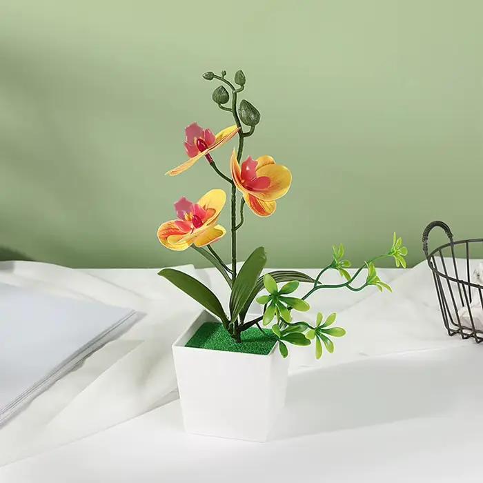 Fleurs artificielles de Phalaenopsis en pot pour une décoration élégante, magnifiquement détaillées et à faible entretien pour un plaisir durable