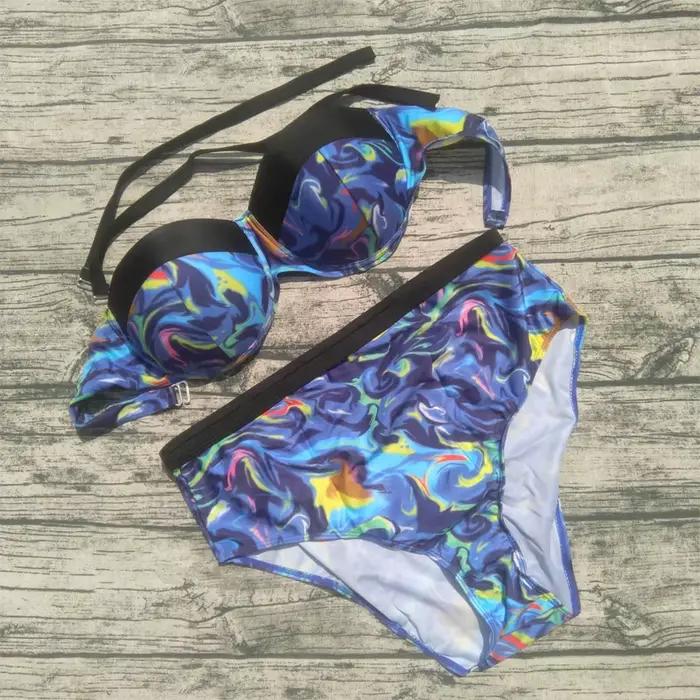 Bikini brésilien imprimé numérique pour femmes