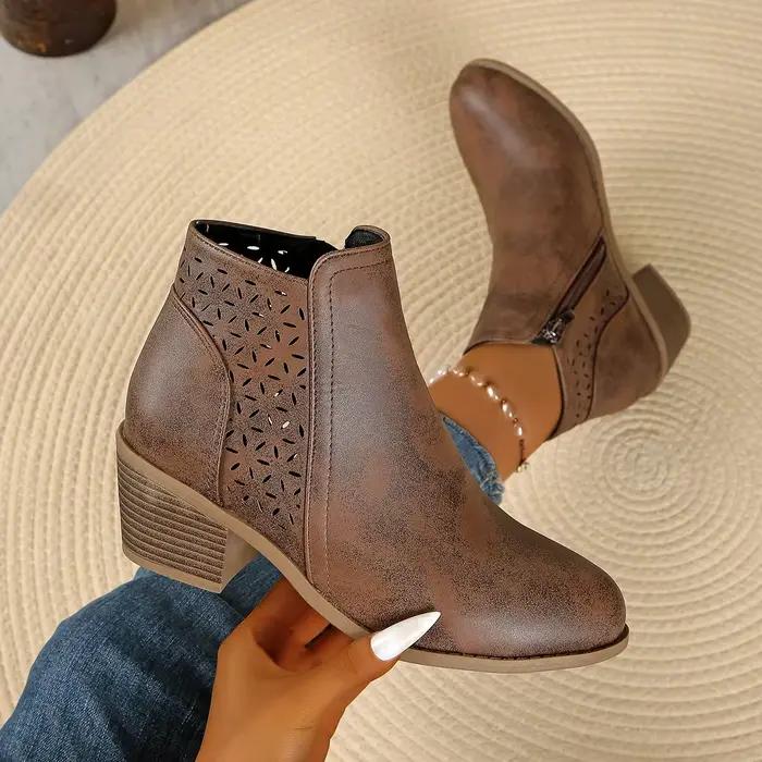 Femmes bottines 2025 nouvelle grande taille mode bottes bout pointu talon carré femmes chaussures automne hiver côté fermeture éclair dames chaussures