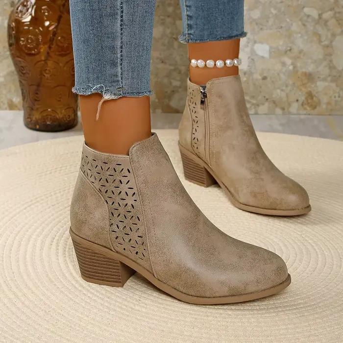 Femmes bottines 2025 nouvelle grande taille mode bottes bout pointu talon carré femmes chaussures automne hiver côté fermeture éclair dames chaussures
