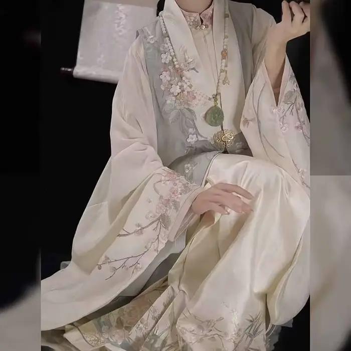Hanfu grande taille 8XL pour femmes, 115kg, manteau long vert brodé de la dynastie Ming chinoise, jupe beige à visage de cheval, costumes 3 pièces 6XL