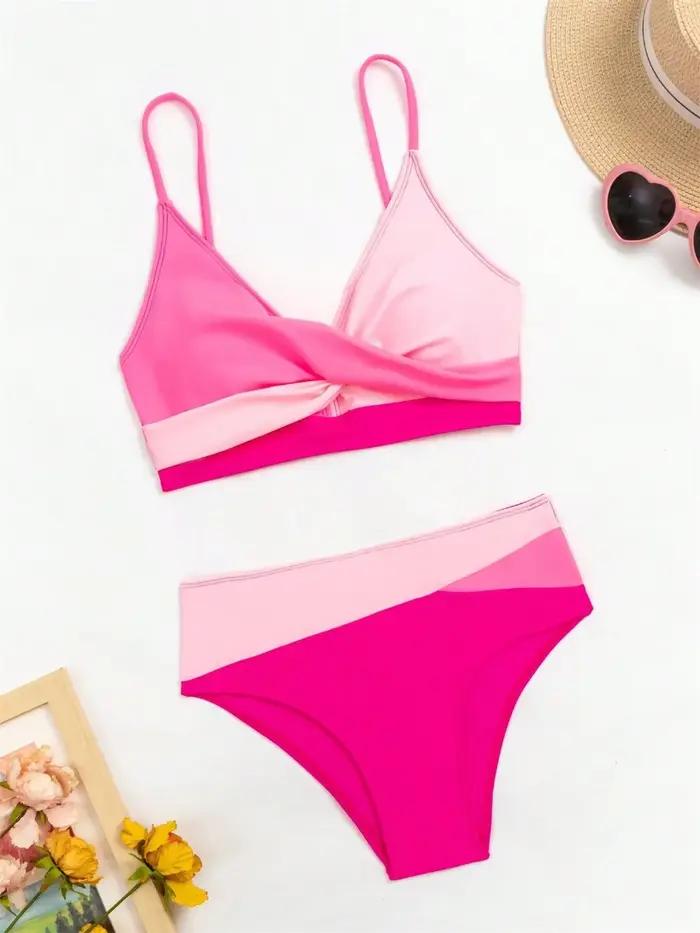 Maillot de bain rose deux pièces