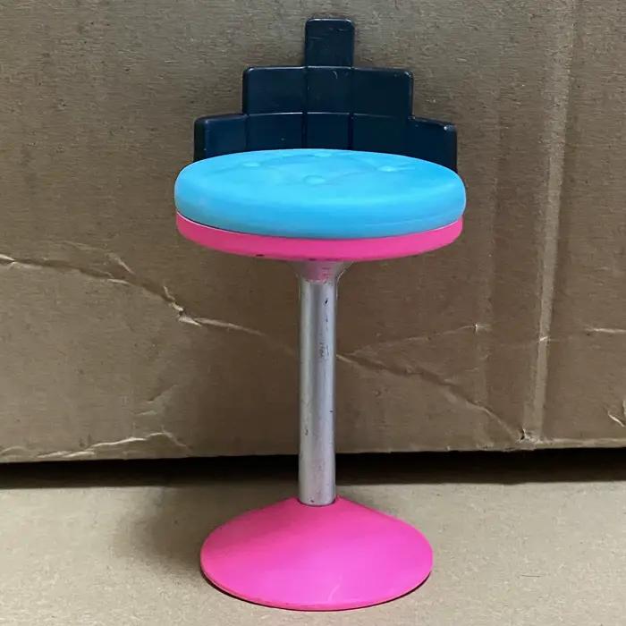 Chaise de patinoire pour enfants, accessoires de scène, meubles, lampe, jouets TV, poupées LOL, mini jouets, cadeau d'anniversaire