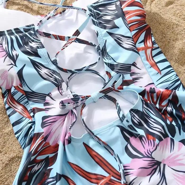 Maillot de bain une pièce à volants, motif Floral, pour maman et fille, short de bain pour papa et fils, tenues assorties pour la famille, vêtements de plage, nouvelle collection 2024
