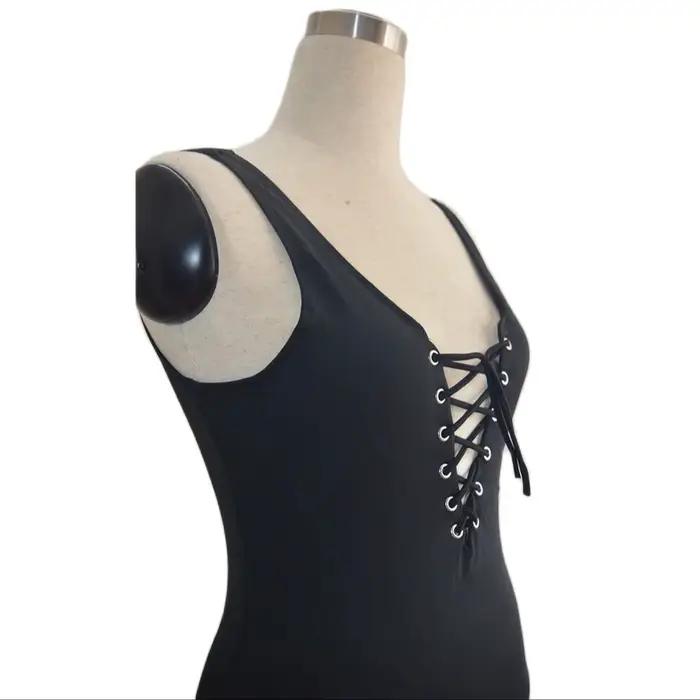 Maillot de bain dos nu pour femme junior style plage push up avec détails bandage polyester élasthanne été 2024 ensemble de bikinis sans fil tricoté