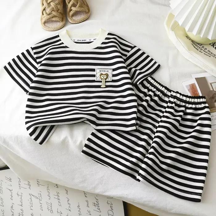 Fille enfant T-shirt bébé vêtements vêtements pour enfants costume pour enfants 2 pièces ensemble nouvel été à manches courtes + Shorts rayé garçon