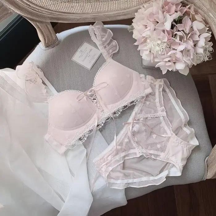 Ensemble de bralette Moyisu en dentelle, soutien-gorge d'entraînement doux pour petites poitrines, lingerie confortable pour filles, couleurs variées et tailles ajustables