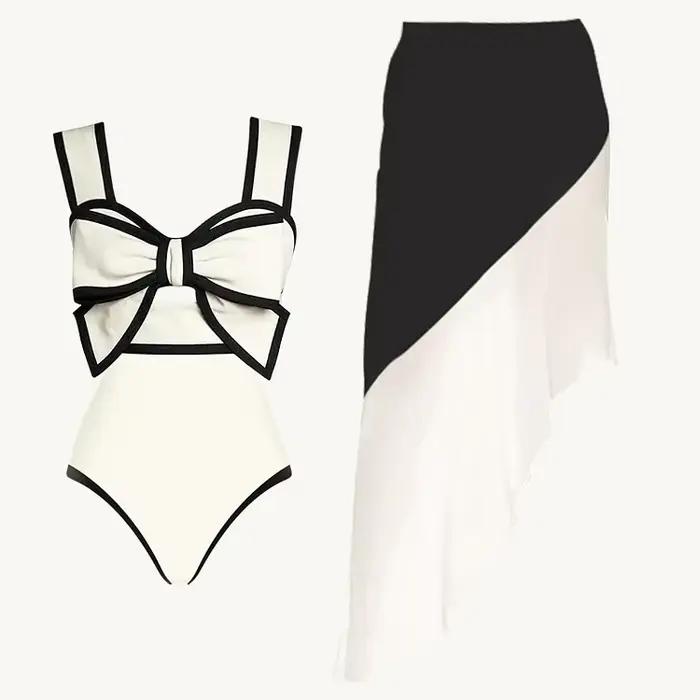 Maillot de bain une pièce noir et blanc pour femme