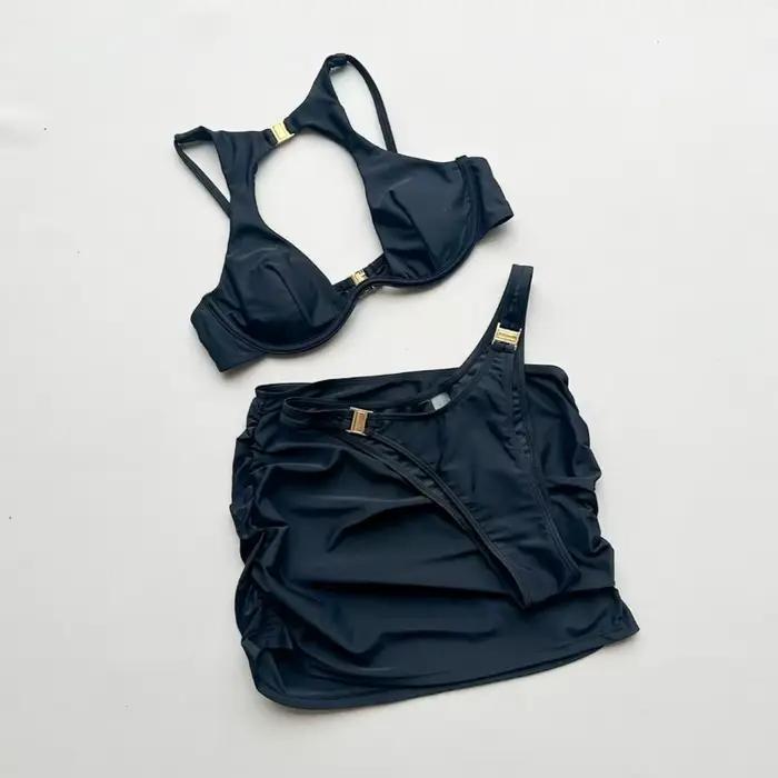 Bikinis et tankinis pour femmes