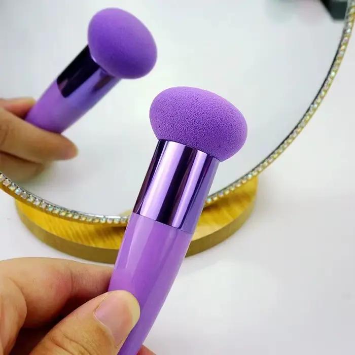 Pinceau de maquillage avec poignée pour femme, éponge cosmétique, outils de beauté professionnels, à la mode