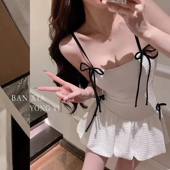 Maillot de bain une pièce camisole haut de gamme de style français pour femmes