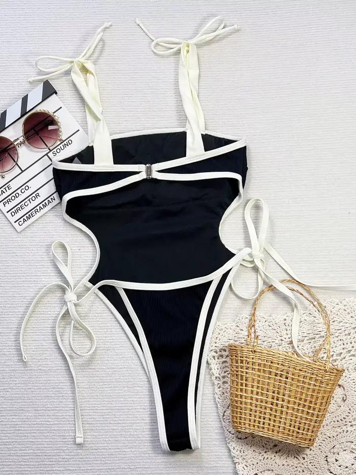 Maillot de bain une pièce noir avec bordure blanche pour femmes