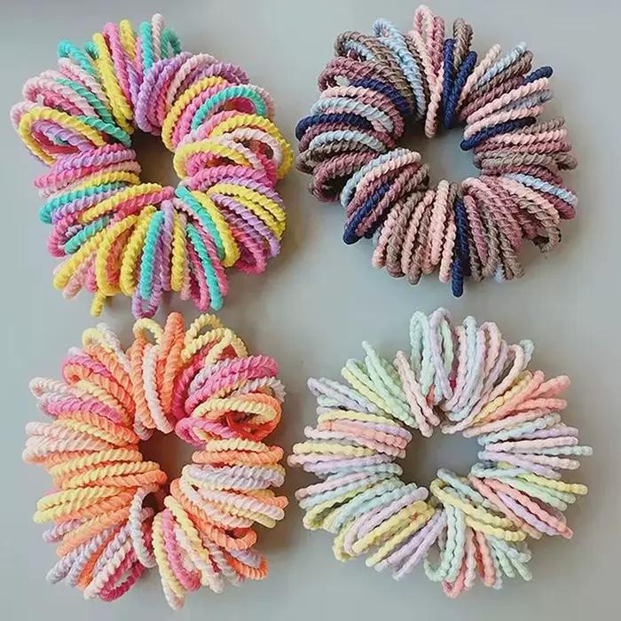Ensemble d'accessoires capillaires colorés pour enfants avec peigne, cordon et pince latérale, pour la rentrée scolaire, les événements à thème et les déguisements pour les tout-petits