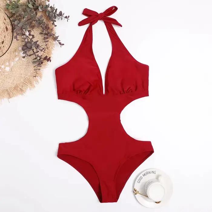 Maillot de bain rouge une pièce pour femmes