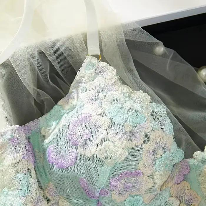 Lingerie en dentelle brodée délicate, sous-vêtements sexy, produits dégradés, kit de fans de DALTol, beaux ensembles brefs