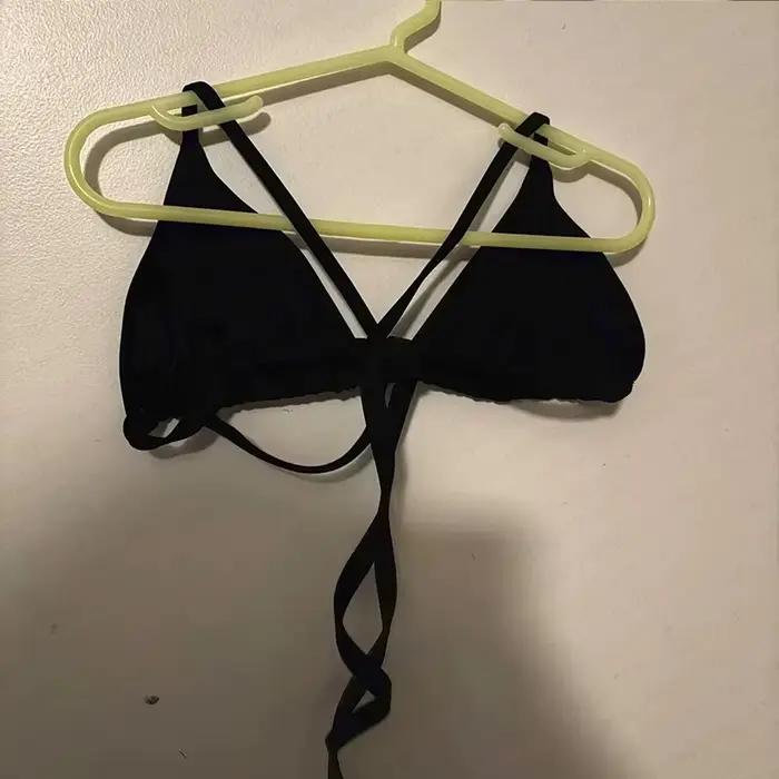 Haut de bikini gothique punk pour femme