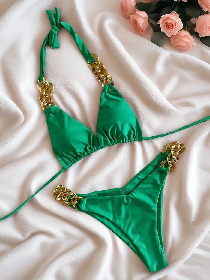 Nouveau Maillot de Bain Triangle Sexy 2026 Couleur Unie avec Chaîne Décorative Ensemble Bikini Fendu Tenue de Plage Brésilienne