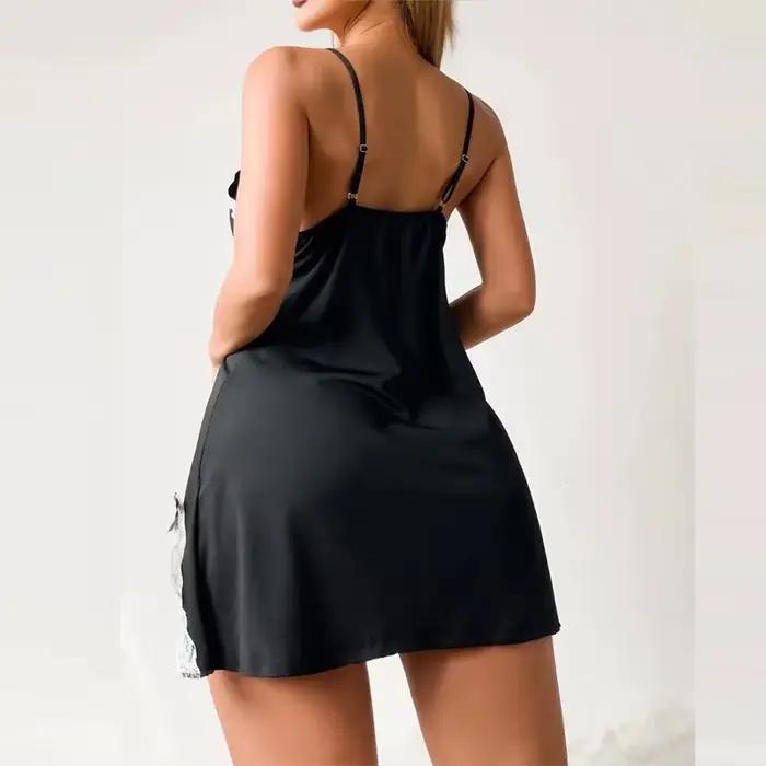 Ensemble soutien-gorge et string en dentelle