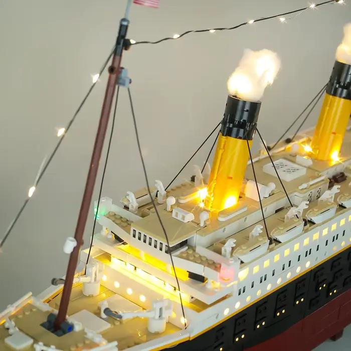 Ensemble de lumières LED pour bateau de croisière Royal Titanic créatif 10294, modèle de bateau de film classique, figurines à collectionner, briques sans bloc de construction