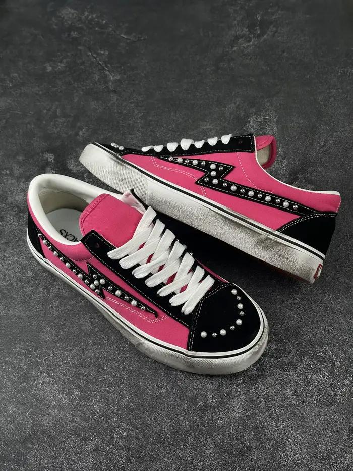 26 Les dernières chaussures de skate décontractées pour hommes et femmes, couleur rouge rose, style vieilli, effet perlé, noir poudré