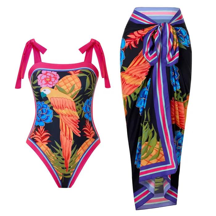 Maillot de bain une pièce imprimé avec jupe de plage pour femmes, tenue de bain estivale pour nager et plage, ajustement parfait, design moderne