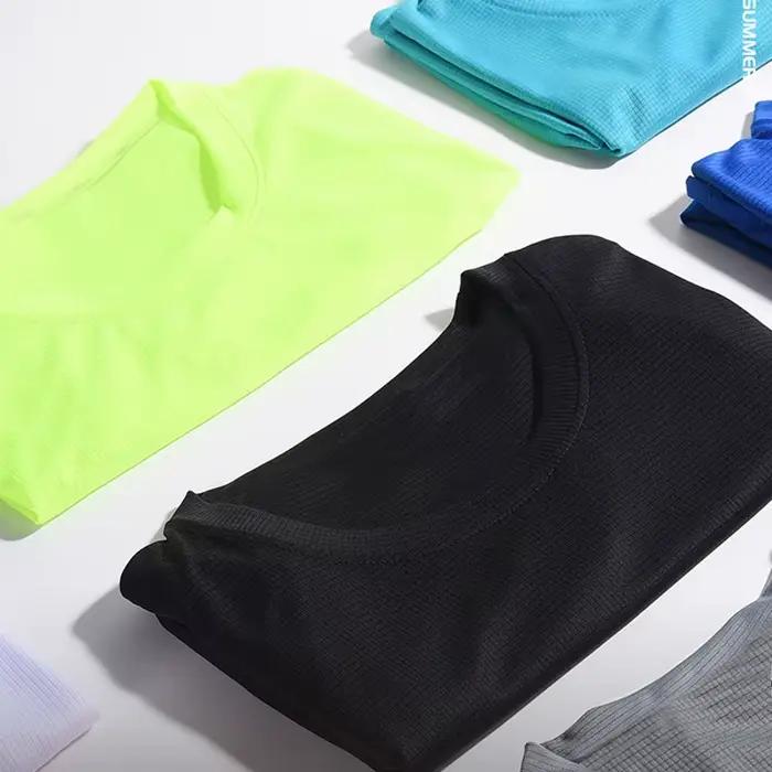 Maillot de corps à manches courtes pour hommes, 1 pièce, T-Shirt athlétique, séchage rapide, sous-vêtements légers en soie pour la course à pied, l'entraînement et le Fitness